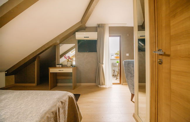 Kavalali Suites - Photo 19