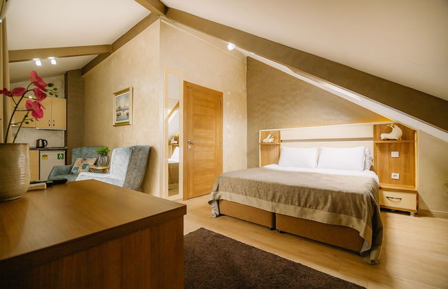 Kavalali Suites - Photo 18