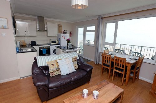 Photo 33 - Sea Urchins Apartment - Sea Front Apartment With Views Pet Friendly