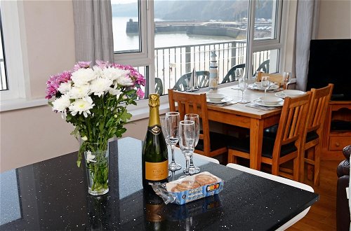 Photo 19 - Sea Urchins Apartment - Sea Front Apartment With Views Pet Friendly