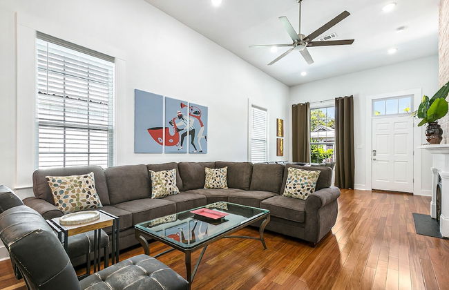 Spacious 5 Bedroom Near Magazine St & Uptown - Foto 22