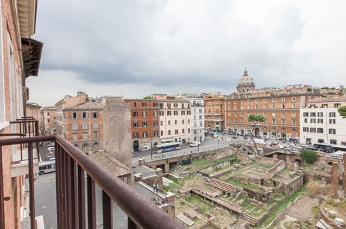 Photo 33 - Rental in Rome Ancient Rome View