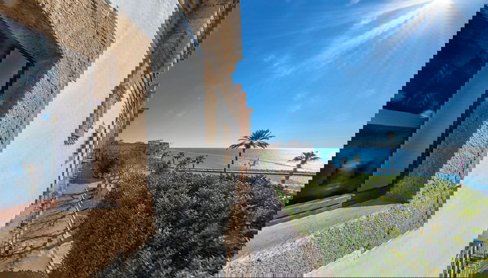 Primary image