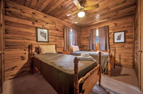 Photo 4 - Bear Hug Lodge - Charming Cabin in Coosawattee River Resort - Pet Friendly