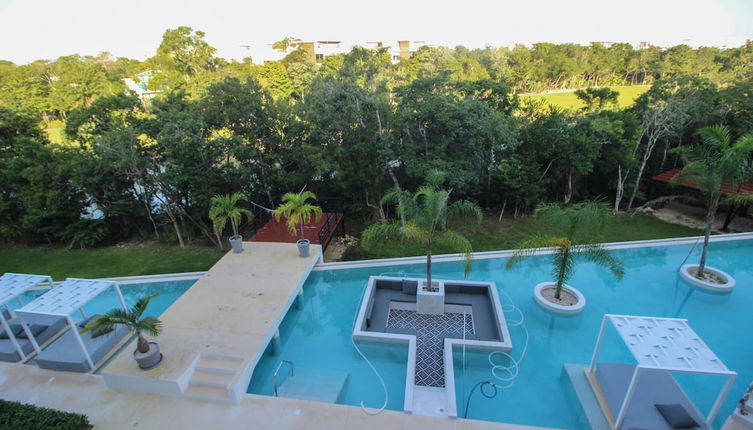 Photo 1 - Lovely Charming Condo With Balcony and Great Pool Facilities