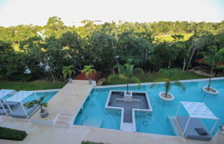 Photo 1 - Lovely Charming Condo With Balcony and Great Pool Facilities