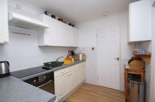 Photo 4 - 42A Medmerry Park 2 Bedroom Chalet