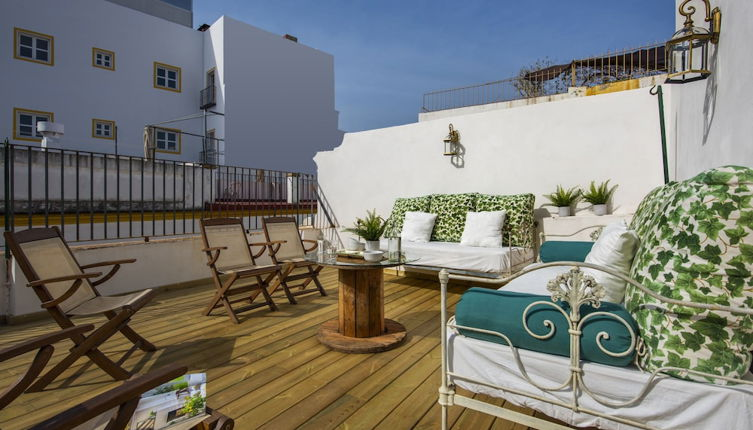 Photo 1 - Beatiful & Quiet 2Bd Duplex With Terrace Near the Cathedral, Padre Marchena V