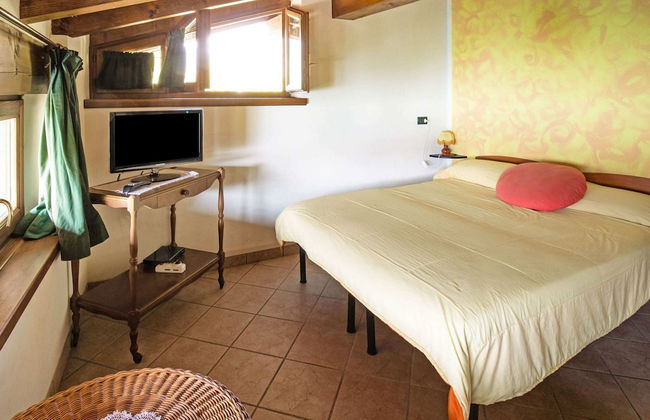 Cottage in Parole Near Forest and Lake - Foto 4