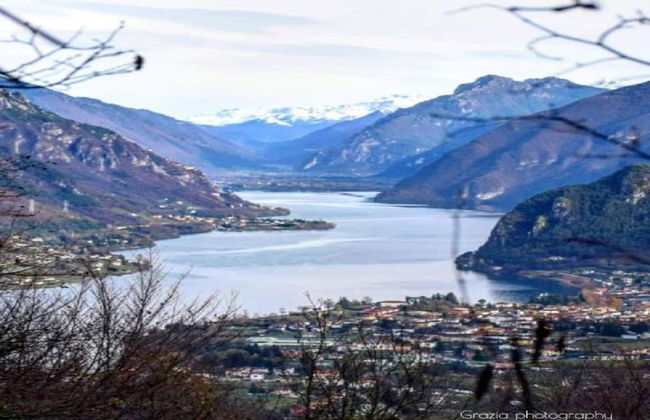 Villa by Lake Idro With Panoramic Views - Photo 29