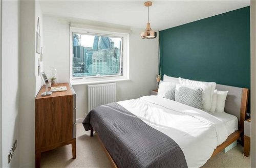 Foto 1 - Chic 1 Bedroom Apartment With View of Shard