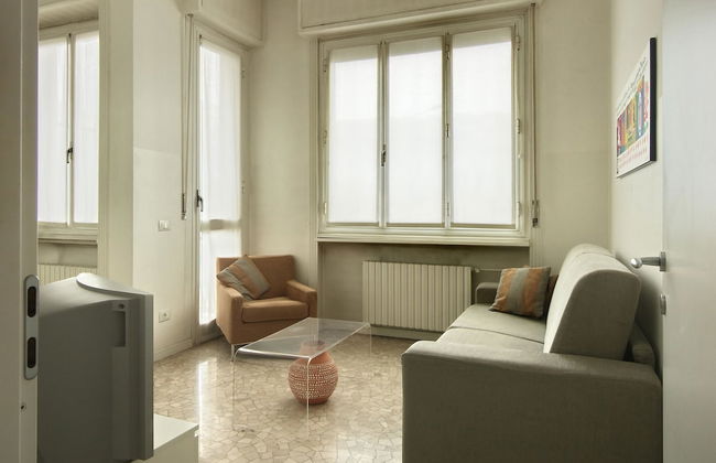 Milan Apartment Rental - Photo 73