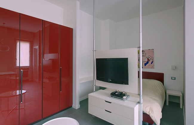 Milan Apartment Rental - Photo 29