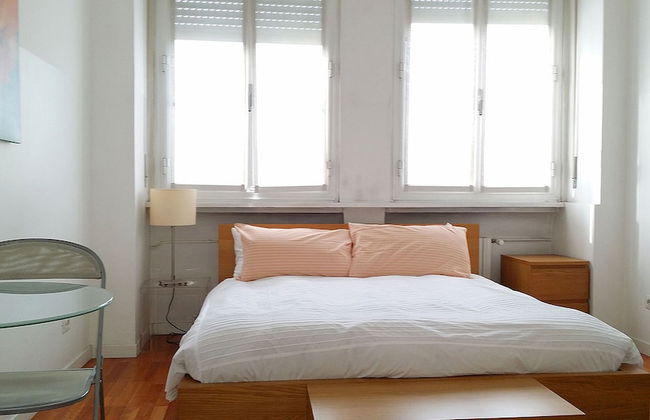 Milan Apartment Rental - Photo 32