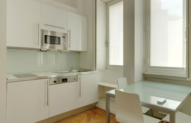 Milan Apartment Rental - Photo 37