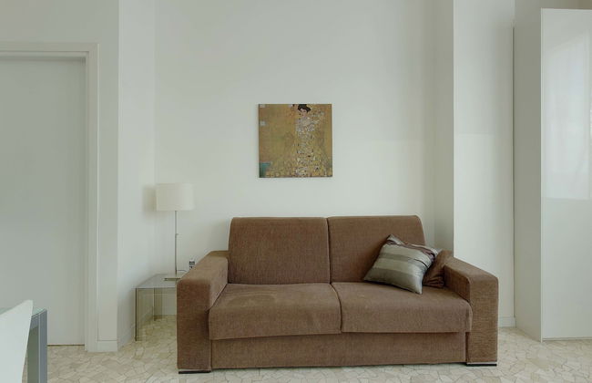 Milan Apartment Rental - Photo 64