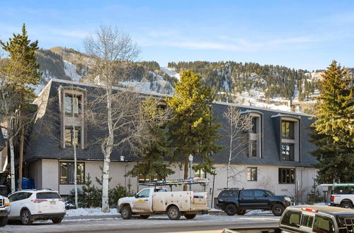 Photo 31 - Chateau DuMont by iTrip Aspen Snowmass