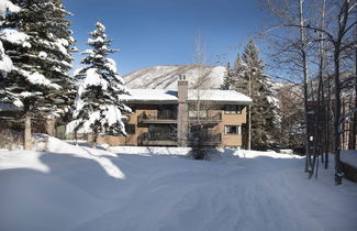 Photo 1 - 700 Monarch Condos by iTrip Aspen Snowmass