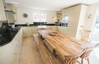 Photo 1 - Shippenrill Croyde 6 Bedrooms, Sleeps 14, Hot Tub