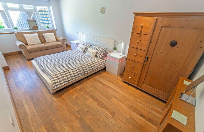 Shippenrill Croyde 6 Bedrooms, Sleeps 14, Hot Tub - Foto 6