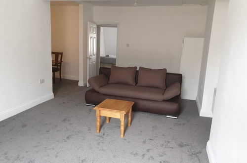 Photo 7 - 1 Bed Flat in Pedestrianized High Street