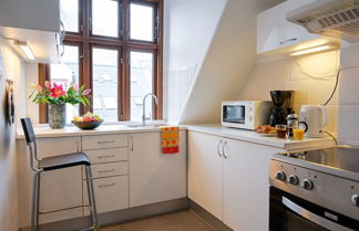 Photo 1 - Cozy One-bedroom Apartment in Copenhagen Downtown