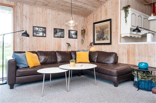Photo 2 - 8 Person Holiday Home in Ebeltoft