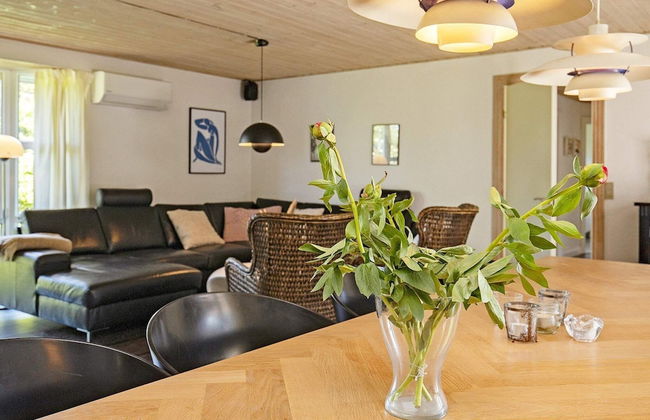10 Person Holiday Home in Blavand - Foto 6