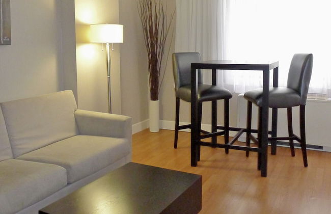 Armon Plaza Montreal Airport - Foto 24