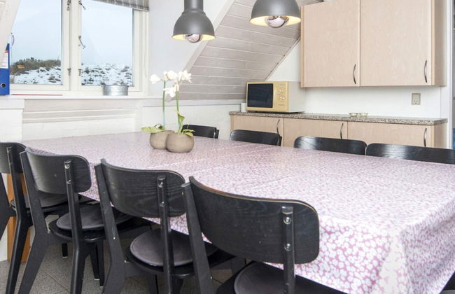 12 Person Holiday Home in Fano - Foto 17