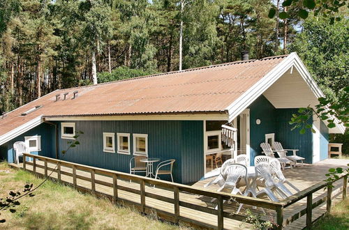 Foto 13 - Quaint Holiday Home in Nexø near Beach