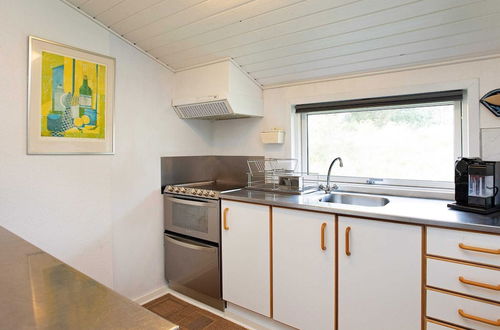 Photo 9 - 6 Person Holiday Home in Blavand