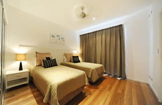 Photo 2 - Pinnacle Apartments Hamilton Island