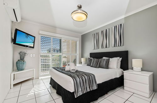 Photo 3 - Sailport Mooloolaba Apartments