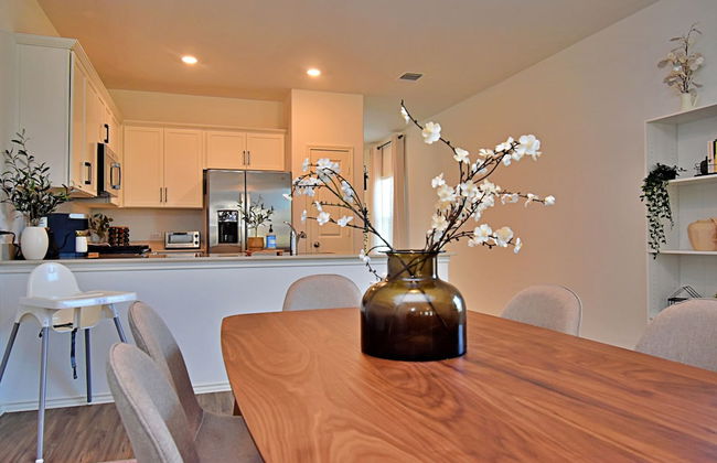 Long-term Stays Family-friendly Communal Pool! - Foto 6