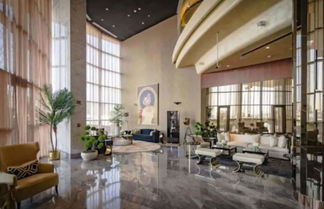 Photo 2 - Luxury 2BR Apartment in Paramount Towers Business Bay