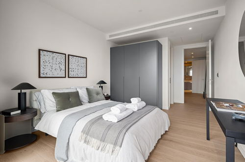 Photo 8 - Stunning two Bedroom Docklands Apartment With Balcony
