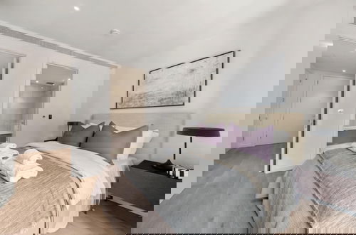 Foto 2 - Stunning two Bedroom Docklands Apartment With Balcony