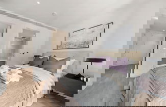 Foto 2 - Stunning two Bedroom Docklands Apartment With Balcony