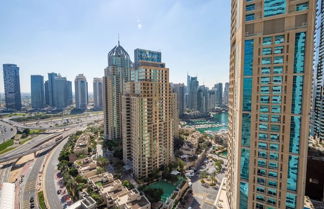 Foto 1 - Luxury Living in This Stylish 2BR in Dubai Marina