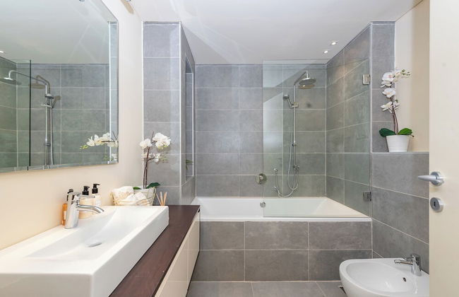 Stunning 1 Bedroom Balcony at Park View Dubai - Foto 13
