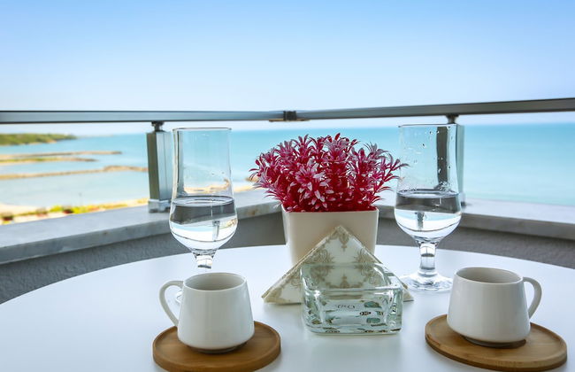Sofia Beach Residence - Photo 11