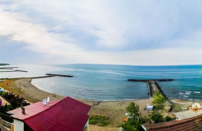 Sofia Beach Residence - Photo 13