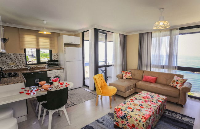 Sofia Beach Residence - Photo 5