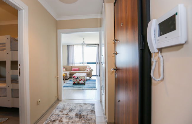 Sofia Beach Residence - Photo 8