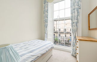 Foto 2 - Light and Spacious 2 Bedroom Flat in Heart of Edinburgh