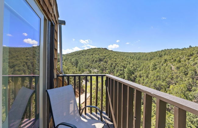 Raven Hill - Stunning Views From Three Decks, Close to Ten Thousand Waves - Photo 10
