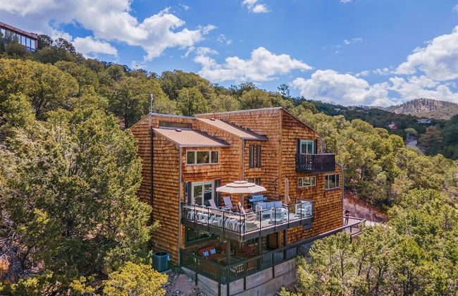 Raven Hill - Stunning Views From Three Decks, Close to Ten Thousand Waves - Photo 16