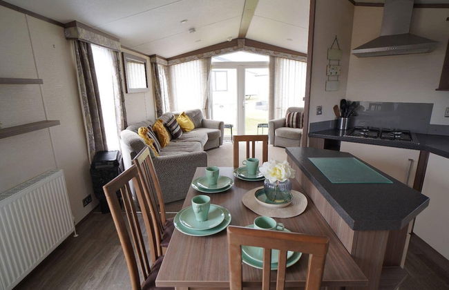 Pets Stay Free 8 Berth lux van Heacham Beach - Photo 18