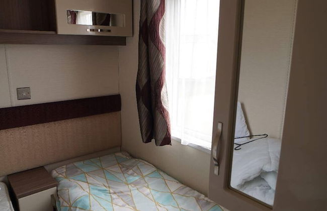 Pets Stay Free 8 Berth lux van Heacham Beach - Photo 4